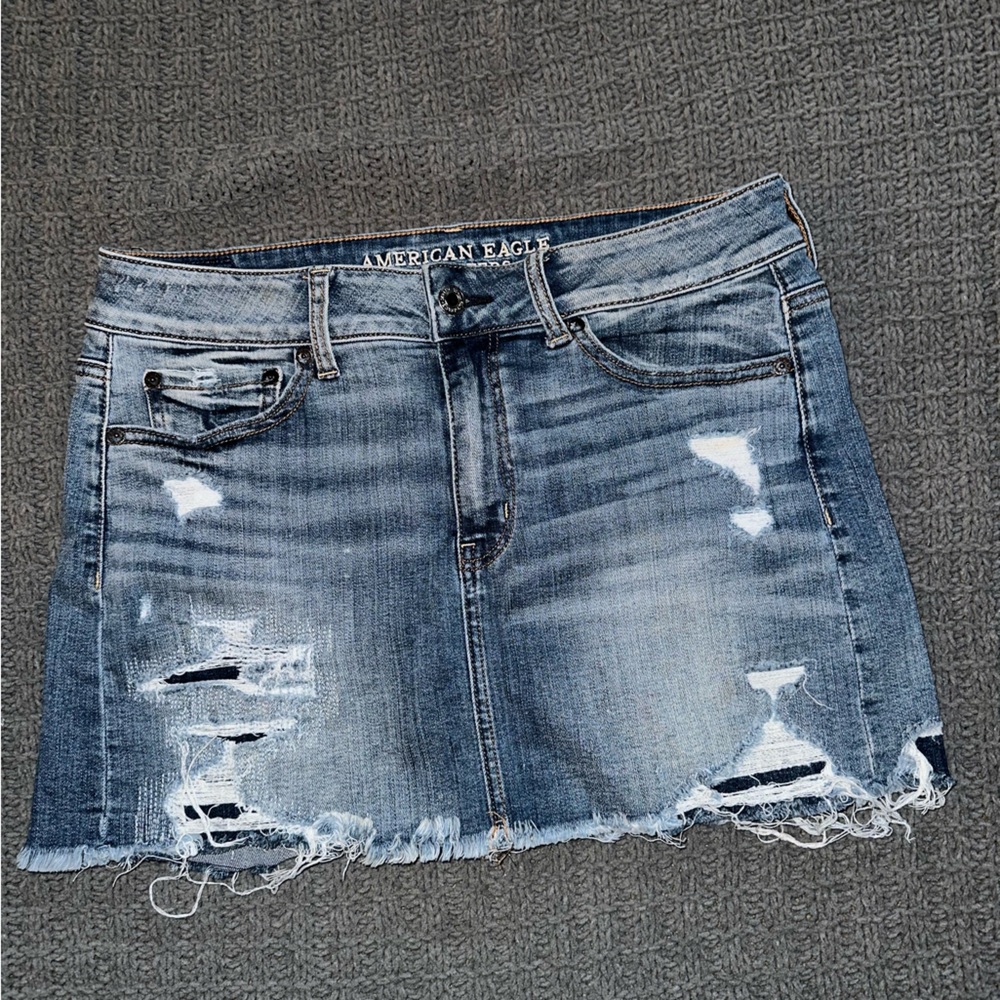 American Eagle Mid Rise Denim Skirt